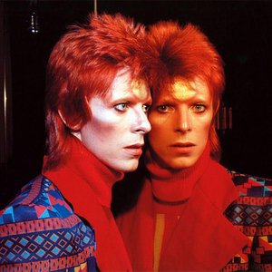 Spiderwebs: David Bowie on 22/09/2025 from 13:00-14:00