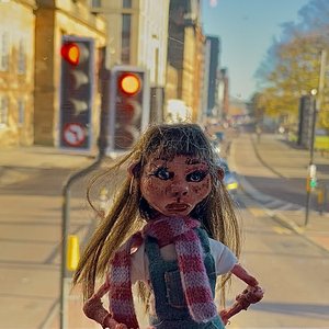 The Red Thread: Pigeons and Chiwawas on 01/12/2025 from 21:00-22:00